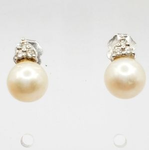 14k Solid White Gold Pearl & Genuine Diamond Stud Earrings